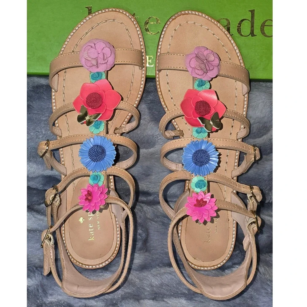 NWB Kate Spade Sadia Natural‎ Leather Floral Embellished Gladiator Sandals 9.5